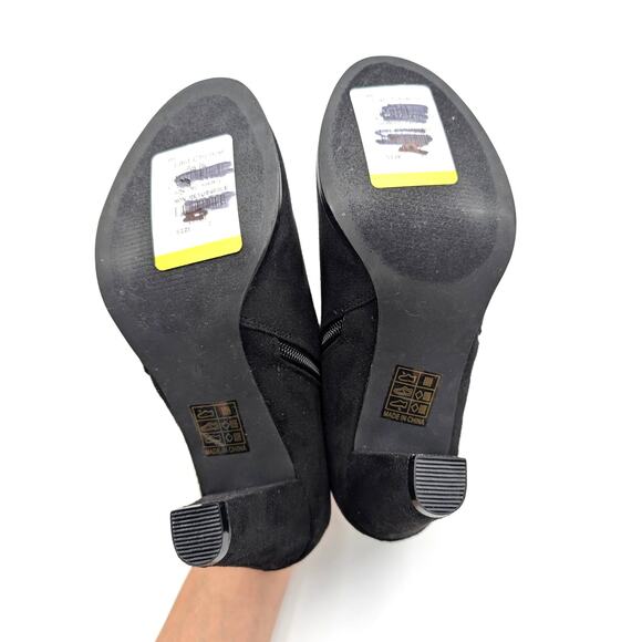 Journee Collection Sanzi Ankle Boots Women's Round Toe Black Size US7D EU37.5 - Picture 8 of 11